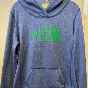 Woman’s The North Face hoodie